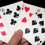 4 simple yet fun card games to play to pass the time while traveling