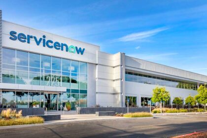NOW Stock: ServiceNow Earnings Beat, Software Bellwether Dips As Revenue Edges By Views