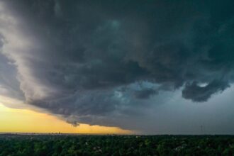 Quarter-sized hail possible in Boulder County; flights delayed at DIA