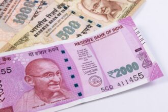 The Short Life of India’s 2,000-Rupee Note