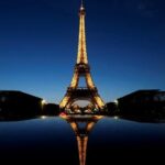 Eiffel Tower Evacuated After Bomb Threat