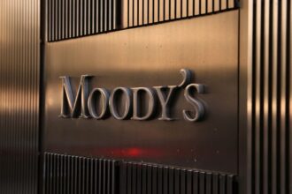 Moody's downgrades US banks, warns of possible cuts to others