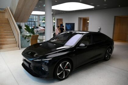 Chinese EV maker Nio raises $1 billion in convertible bond deal
