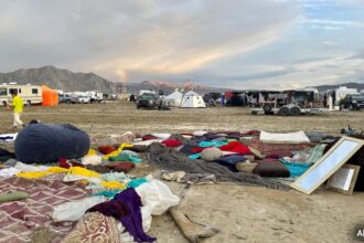 Exodus Begins At Drenched Burning Man Festival In US Desert