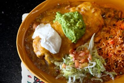 Where to find green chile at restaurants, bars in Denver