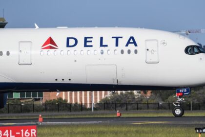 Delta Stock Takes Off as Earnings Beat. ‘Robust Demand’ Lifts More Airlines Too.