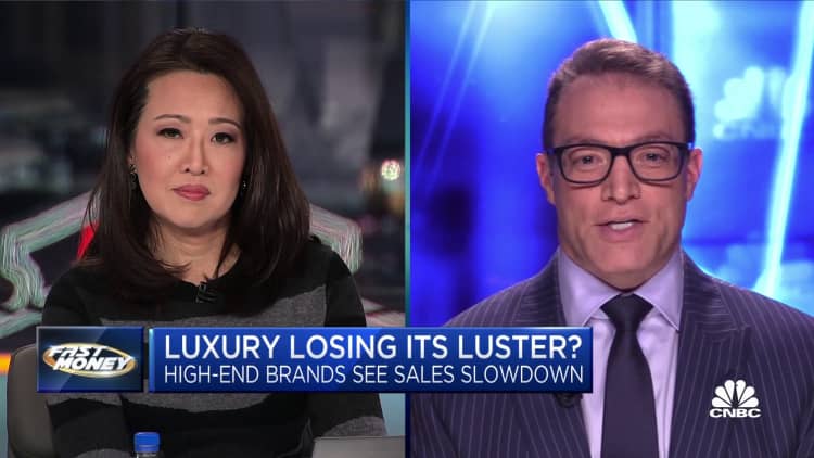 Burberry shares sink as luxury spending slowdown bites