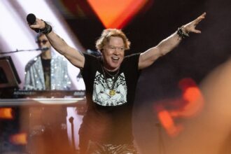 Guns N’ Roses Frontman Axl Rose Accused Of Violently Sexually Assaulting A Woman In 1989