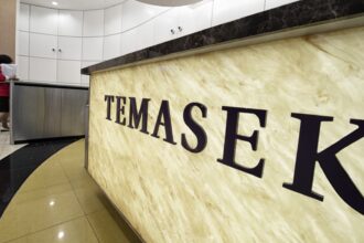 Singapore's Temasek warns that fake agents in China are trying to sell scam investments