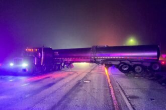 Westbound I-70 closed west of Golden following multi-vehicle crash