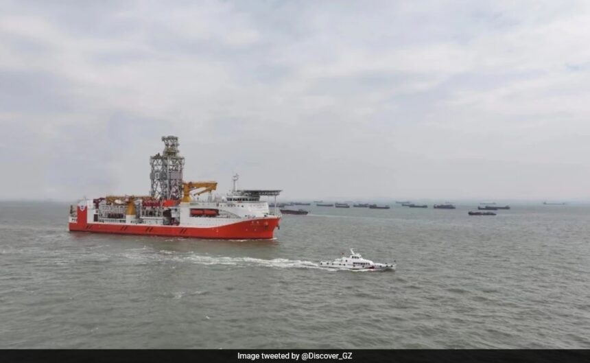 China's Ultra-Deepwater Drilling Ship Mengxiang Sets Sail To Reach Earth's Mantle