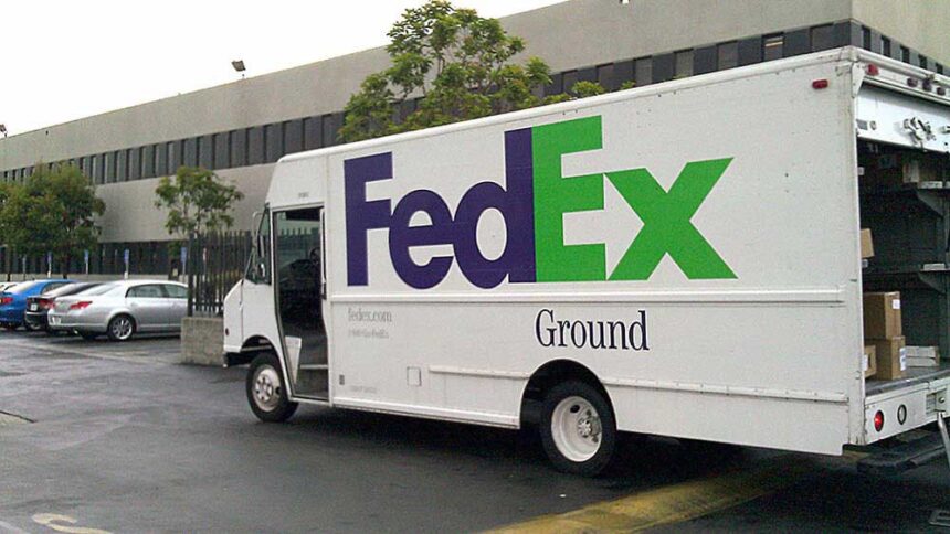 FedEx Fades After Earnings, Revenue Miss Targets| Investor's Business Daily