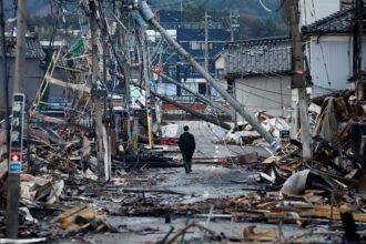 Challenges Of Japan Quake Rescuers As Survival Time Nears