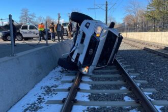 DUI suspect crashes on RTD tracks in Lakewood