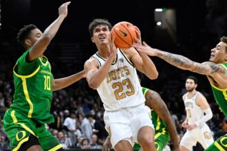 Late run sends CU Buffs men’s basketball past first-place Oregon – The Denver Post