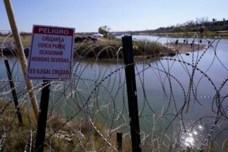 Texas Accused Of Blocking Agents From Saving Drowning Migrants