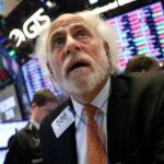 US stocks fall as investors brace for key PCE inflation report