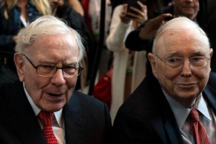 Warren Buffett calls out stock-market gamblers and honors the late Charlie Munger in his annual letter