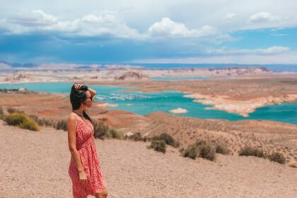 Woman enjoying the view of Lake Powell, Glen Canyon National Park