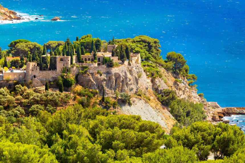 Hidden Coves & Crystal Clear Waters This Affordable MediteChateau De Cassis, Francerranean Town Is The Perfect Fall Getaway