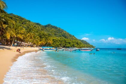 Gorgeous beach in Tela, Honduras