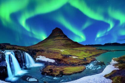 Aurora borealis at Kirkjufell in Iceland