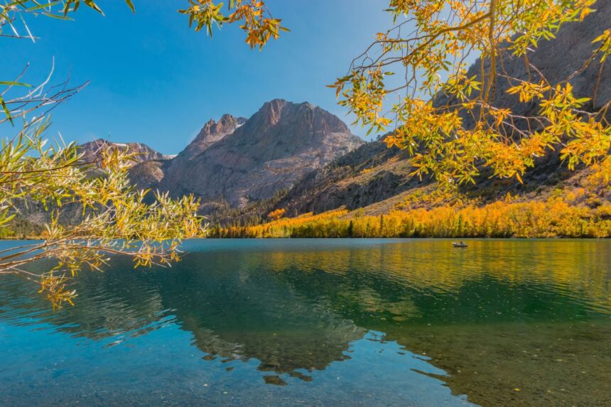 Silver Lake, CA in fall