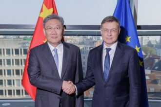 China’s Cautious Moves in the EU Tariff Conflict