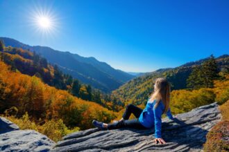 Woman taking in the views of the Smoky Mountains National Park, near Gatlinburg, Tennessee, USA
