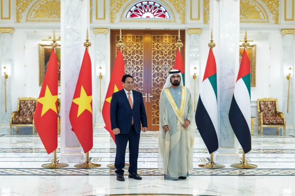 Vietnam Signs Economic Partnership Agreement With United Arab Emirates