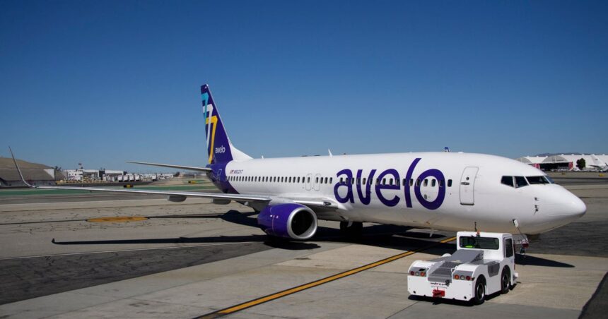 Budget Airline That Took ICE Contract Is Shutting Down West Coast Operations