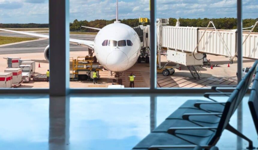 Cancun Issues Urgent Travel Warning Avoid Last-Minute Bookings.jpg