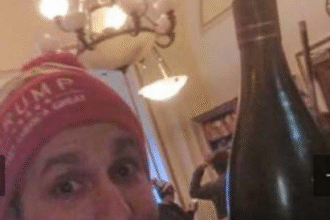 Jan 6 Rioter Reject Trump's Pardon, Says Both Deserve Prison