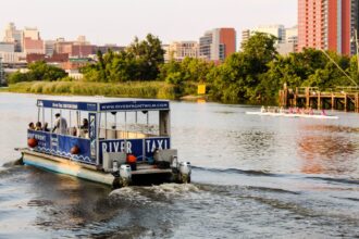 Water taxi in Wilmington, DE