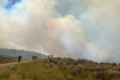 Utah wildfire crosses into Montrose County