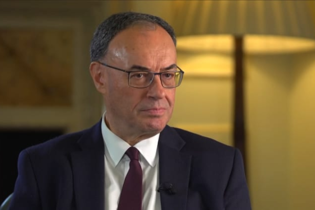 Bank of England governor denies rift with government over Revolut