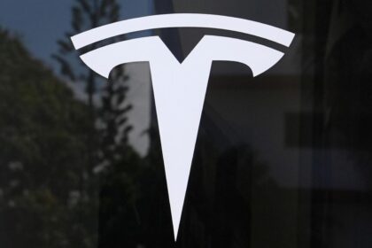 Jury orders Tesla to pay more than $240 million in Autopilot crash case