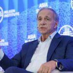 Ray Dalio sells his last remaining stake in Bridgewater, steps away from hedge fund's board