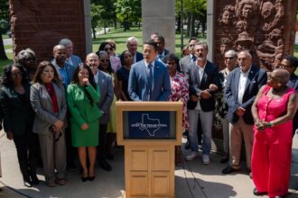 Texas Democrats Say They're Ending A Two-Week Walkout Over Gerrymandered U.S. House Map Plan