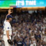 Clayton Kershaw Takes In The Moment In Last Regular-Season Home Start At Dodger Stadium