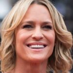 'House Of Cards' Star Robin Wright Reveals 'S**tshow' Reason She's Leaving The U.S.