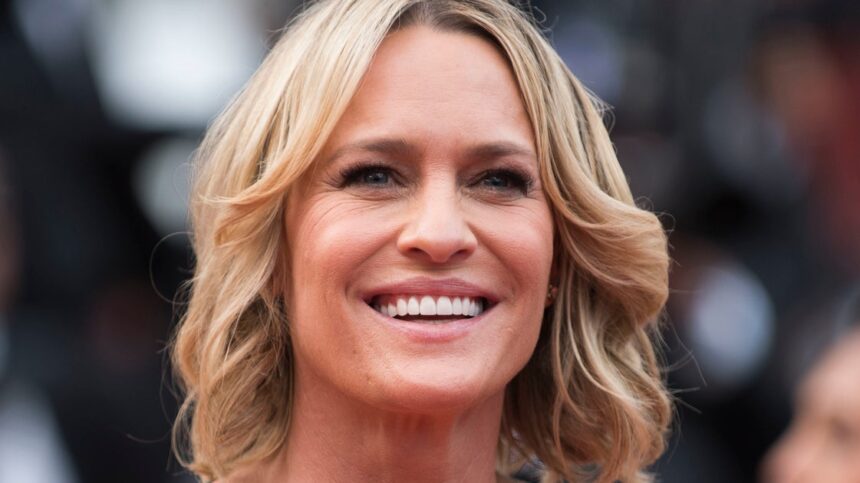 'House Of Cards' Star Robin Wright Reveals 'S**tshow' Reason She's Leaving The U.S.