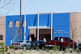 ICE blocks bail hearings for immigrants in Colorado, lawsuit alleges