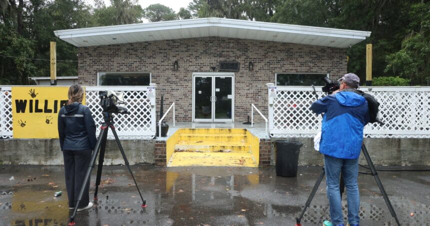 4 People Were Killed And 20 More Were Injured In A Shooting At A Bar In South Carolina, Sheriff Says