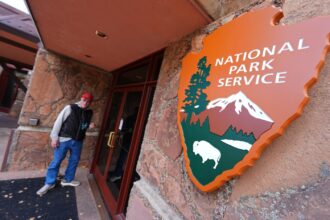 Colorado funds Rocky Mountain National Park amid government shutdown