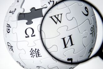 Gunman Wearing 'Non-Offending Pedophile Sign' Arrested At NYC Wikipedia Event