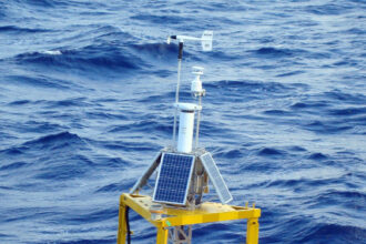 How 'Powder Buoy' near Hawaii helps Colorado skiers chase powder days