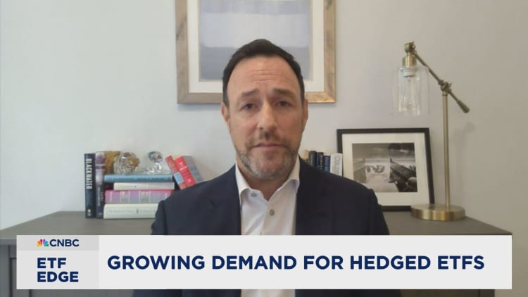 More retirees opting for 'good enough' stock strategy to protect money