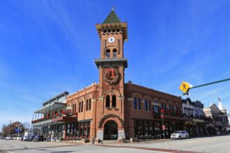 This Beautiful Texas Town Transforms Into A Winter Wonderland