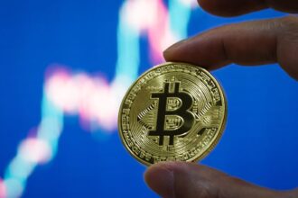 BlackRock's iShares bitcoin fund sees record exodus as crypto heads for worst month since 2022